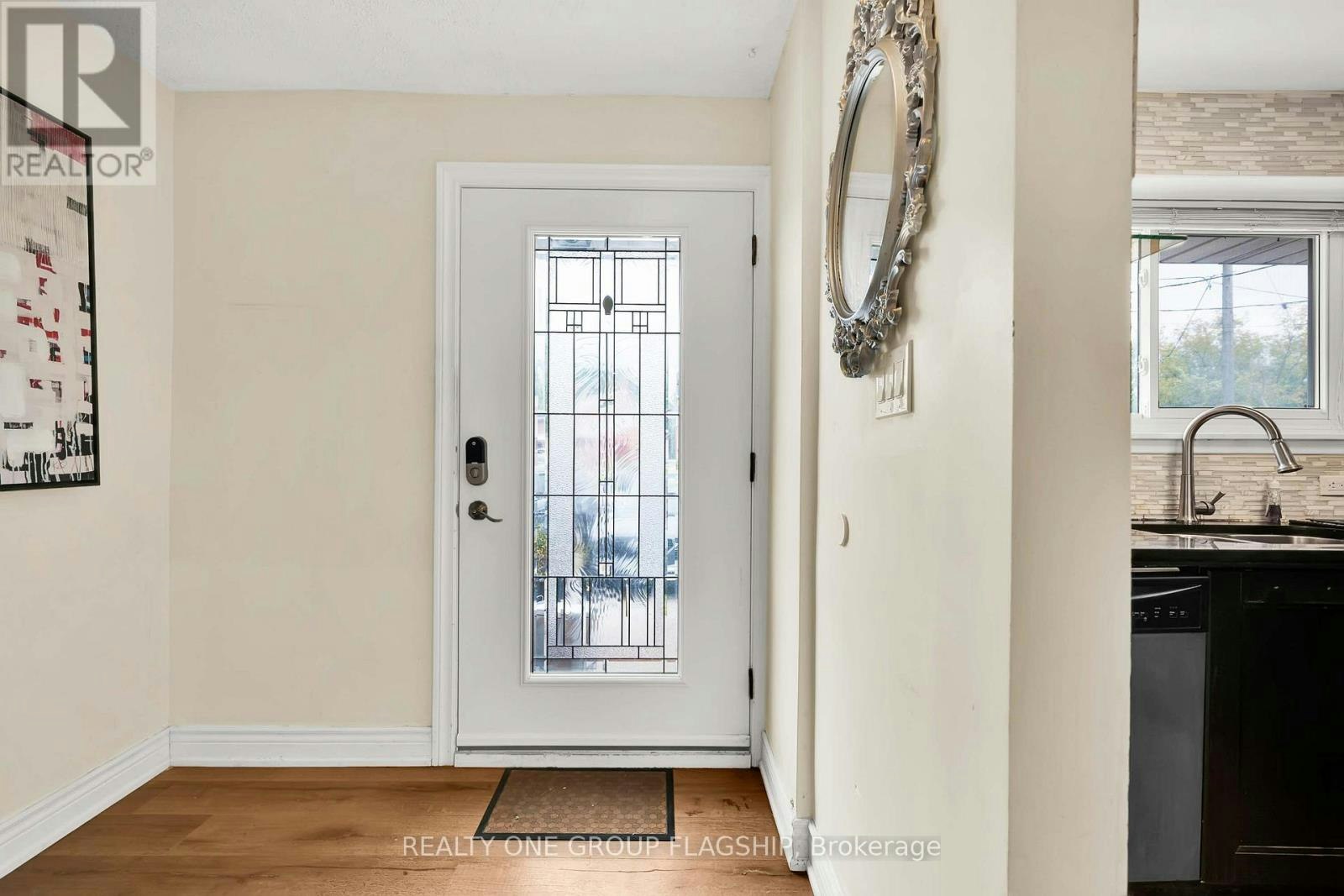 12 Azalea Court, Toronto, ON, M9M 1V1 - 6