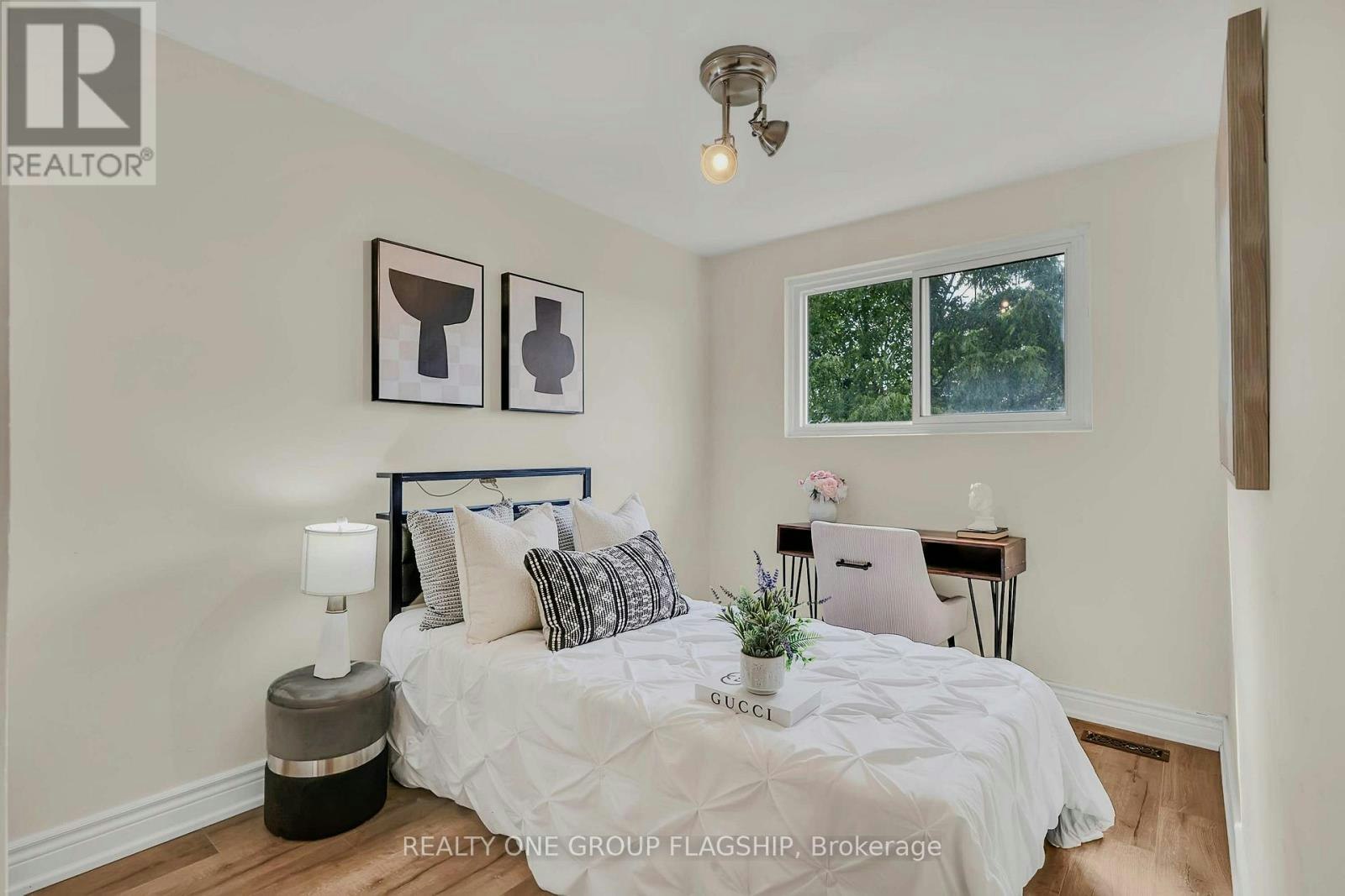 12 Azalea Court, Toronto, ON, M9M 1V1 - 16