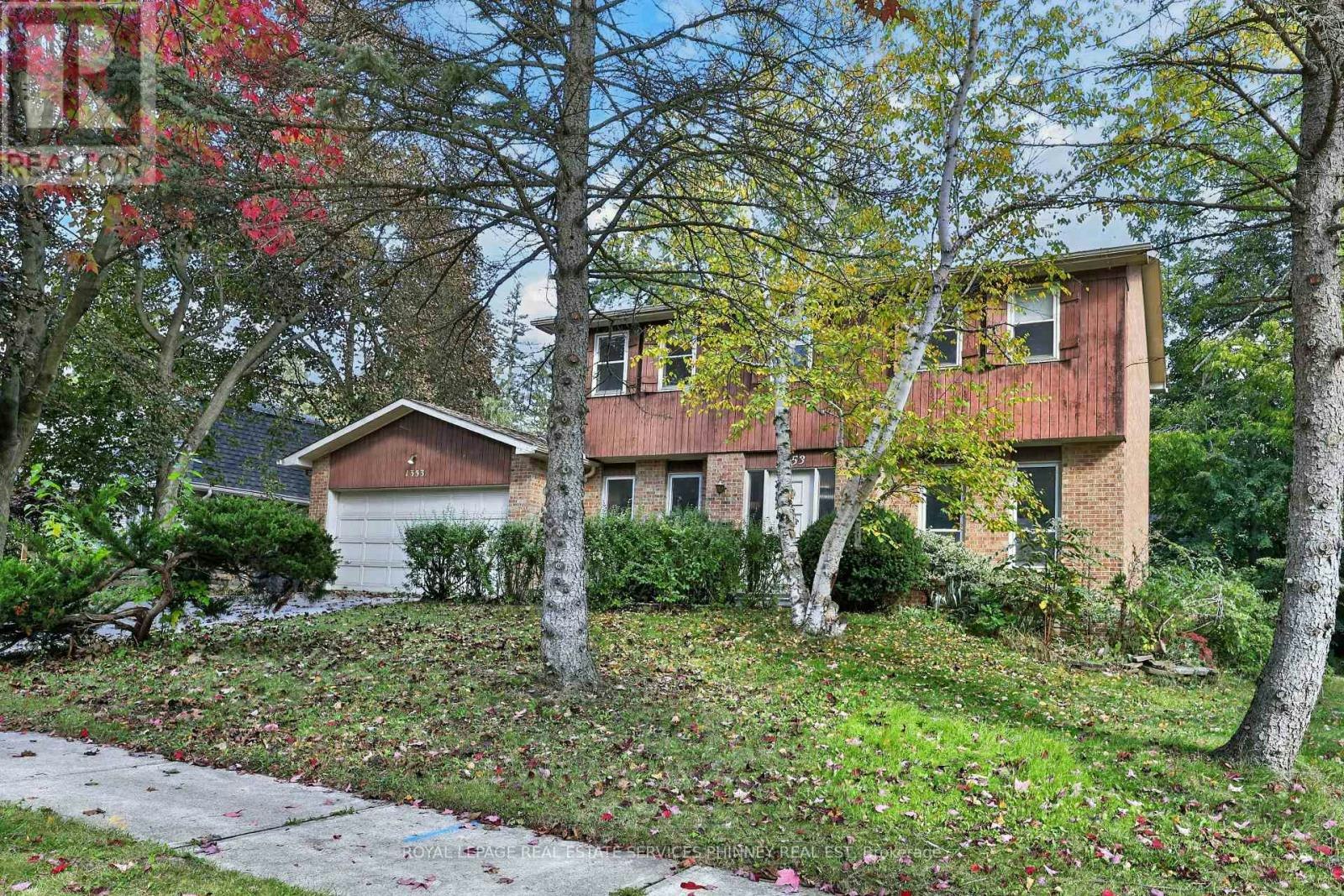 1353 Bunsden Avenue, Mississauga, ON, L5H 2B3