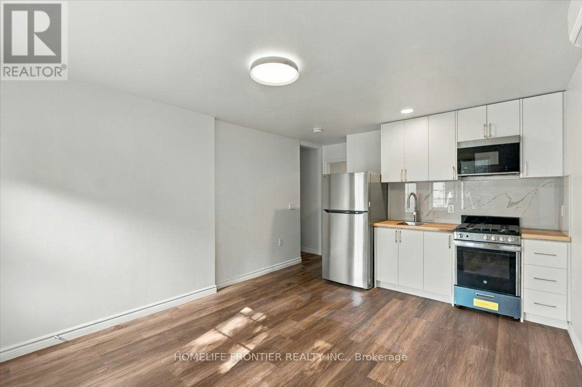 3-99 Regent Road, Toronto, ON, M3K 1H2 - 5