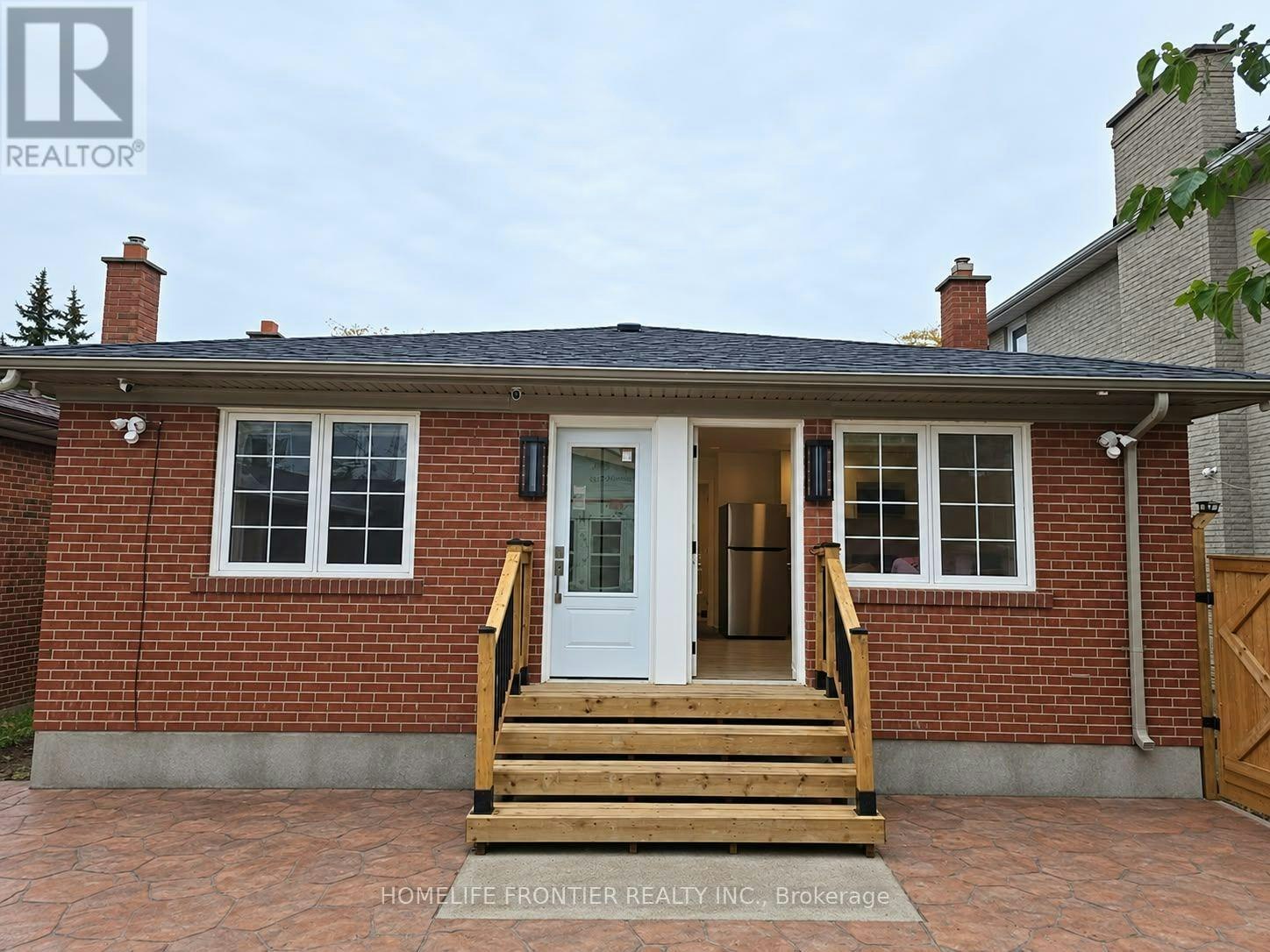 3-99 Regent Road, Toronto, ON, M3K 1H2 - 2