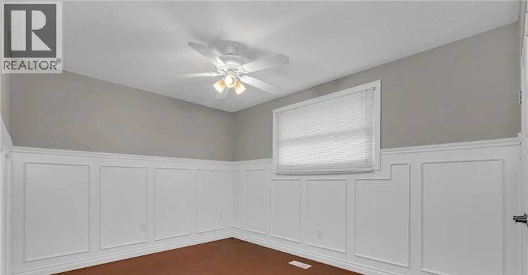16 Glebe Court, Hamilton, ON, L9C 6B1 - 8