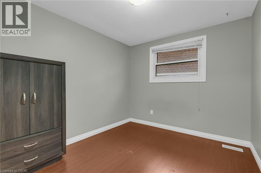 16 Glebe Court, Hamilton, ON, L9C 6B1 - 7