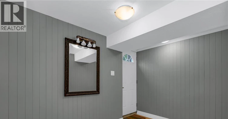 16 Glebe Court, Hamilton, ON, L9C 6B1 - 12