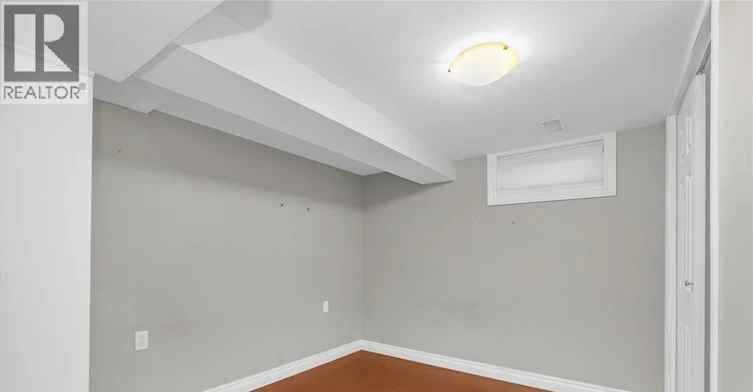 16 Glebe Court, Hamilton, ON, L9C 6B1 - 15