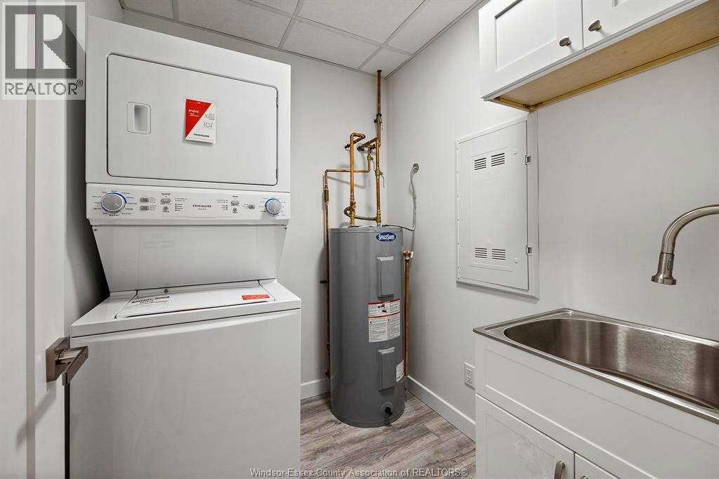 305-1500 Ouellette, Windsor, ON, N8X 1K7 - 24