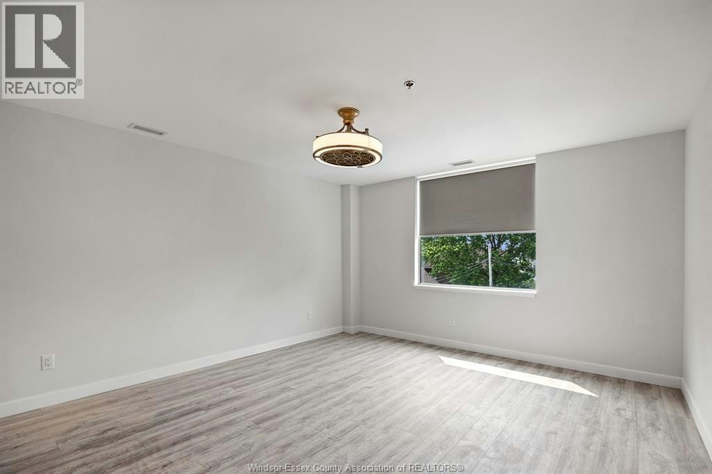 305-1500 Ouellette, Windsor, ON, N8X 1K7 - 31