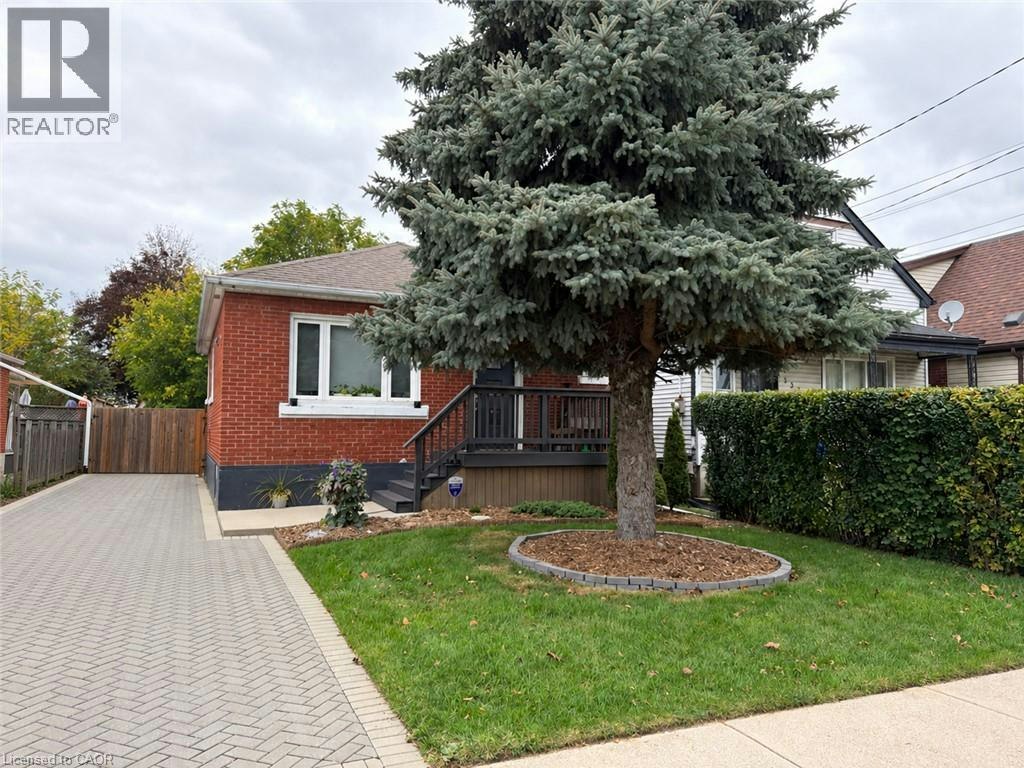 Lower-134 24th Street EAST, Hamilton, ON, L8V 2Y3