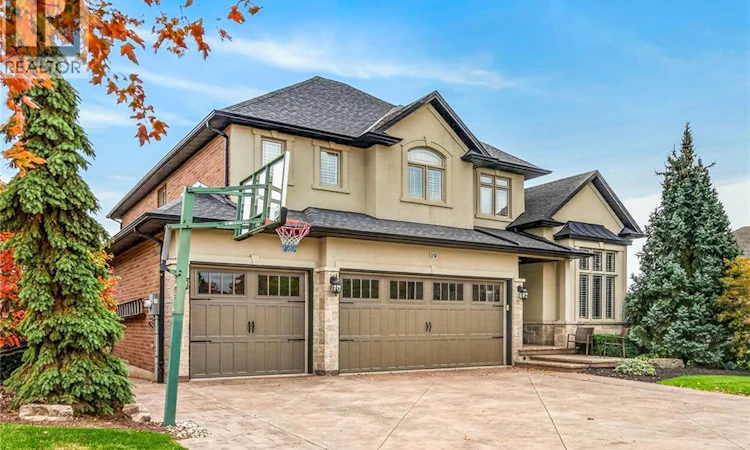 19 Greti Drive