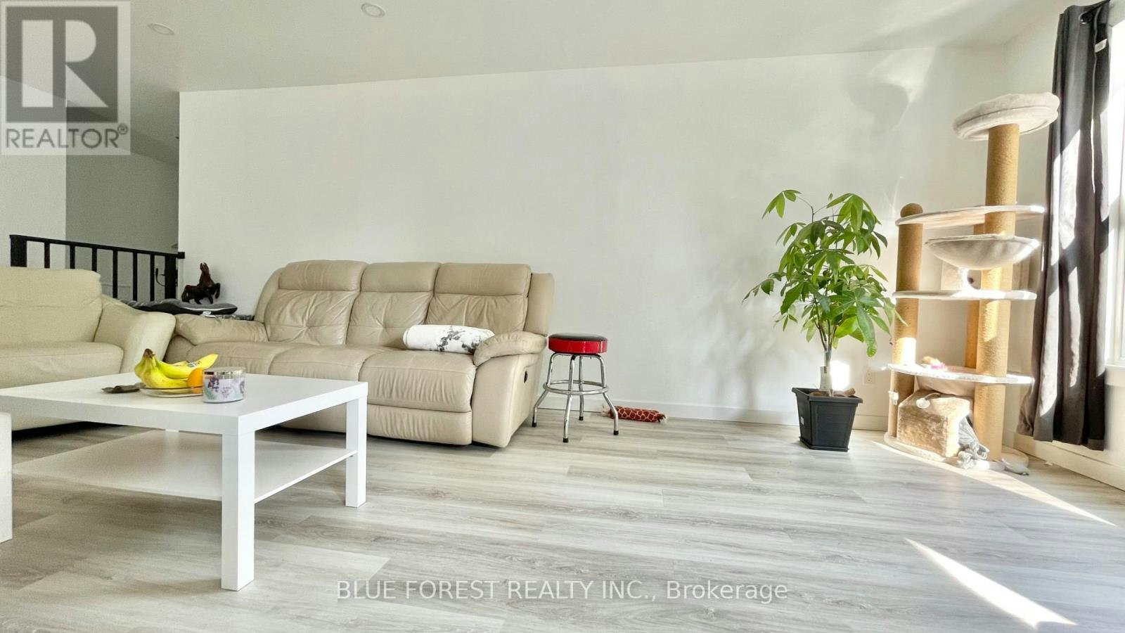 2-53 Tumbleweed Crescent, London, ON, N6E 2N6 - 3