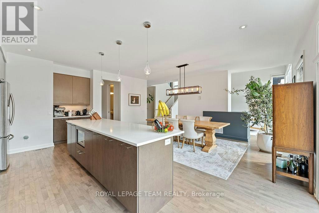 301 Long Acres Street, Ottawa, ON, K2M 0H1 - 16