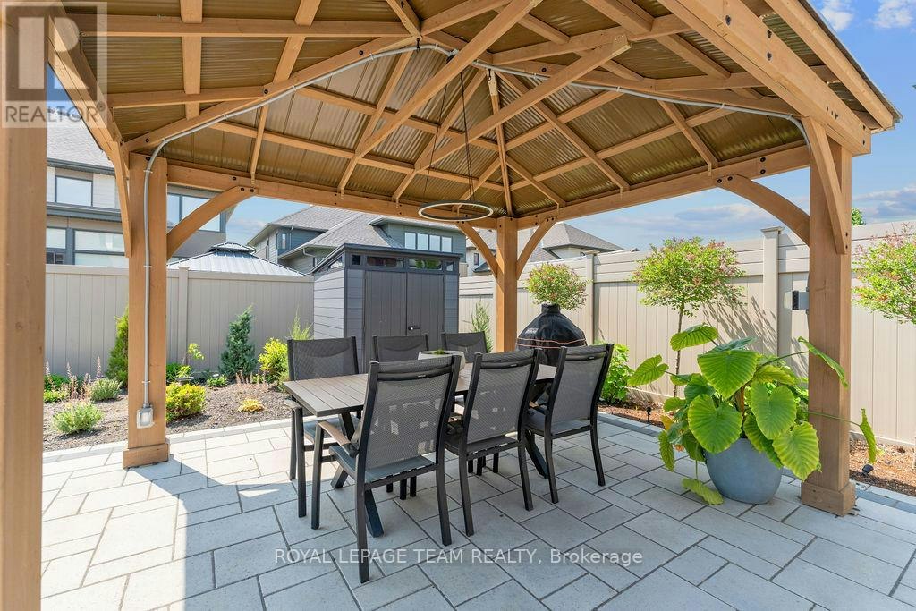 301 Long Acres Street, Ottawa, ON, K2M 0H1 - 39