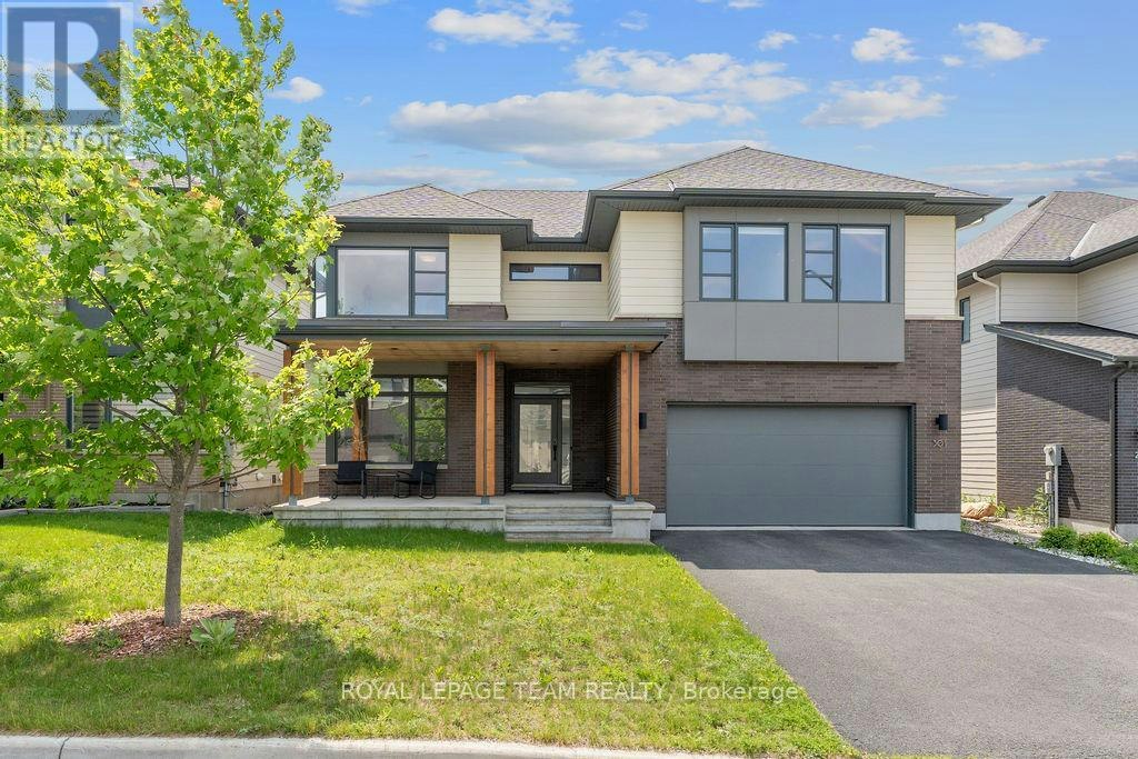 301 Long Acres Street, Ottawa, ON, K2M 0H1