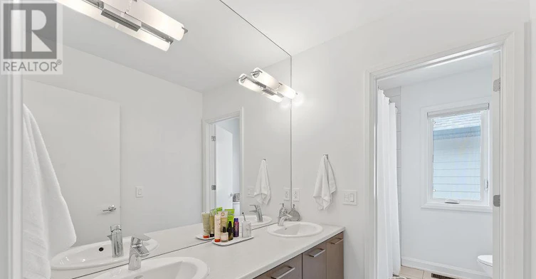 301 Long Acres Street, Ottawa, ON, K2M 0H1 - 36