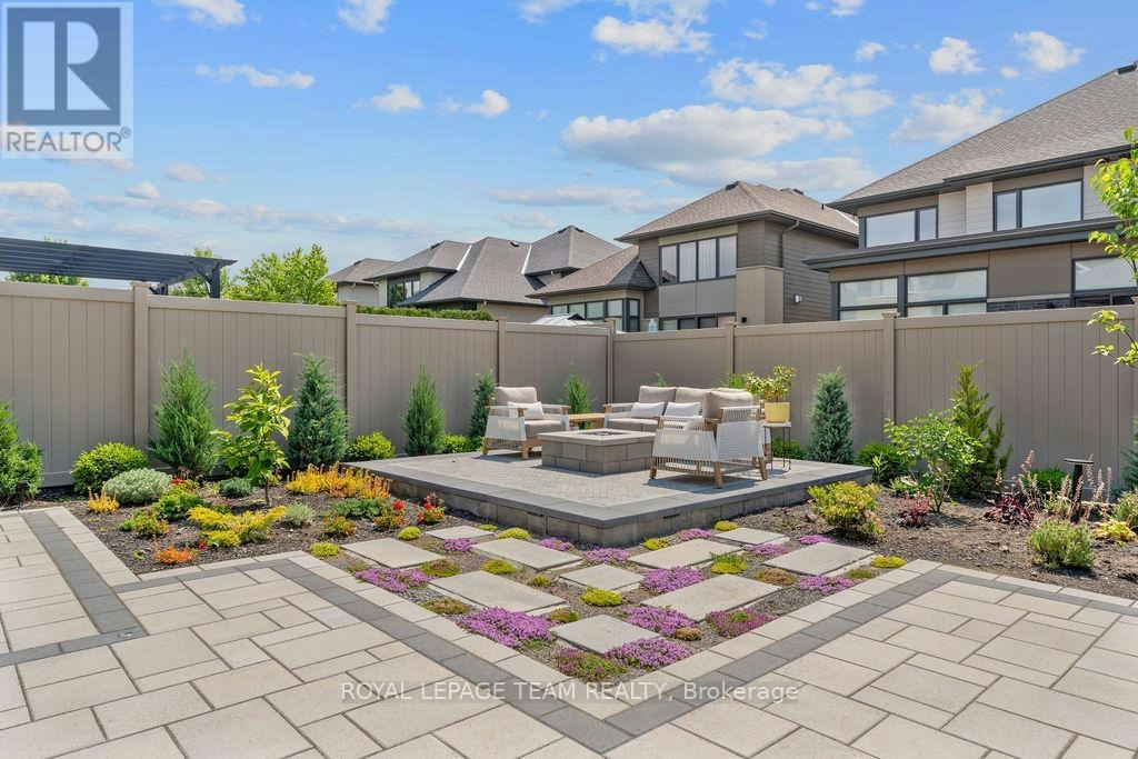 301 Long Acres Street, Ottawa, ON, K2M 0H1 - 42