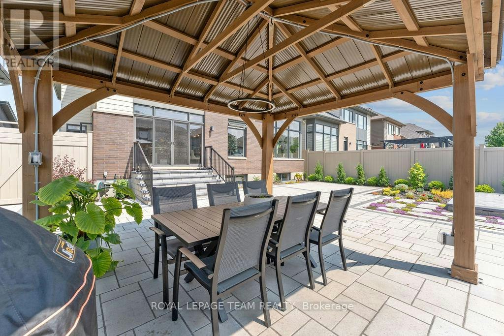 301 Long Acres Street, Ottawa, ON, K2M 0H1 - 40