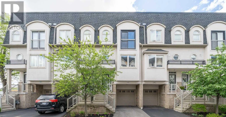 2464 Scholars Common, Burlington, ON, L7P 2W2