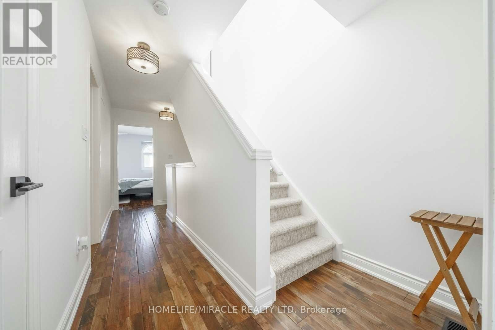 2464 Scholars Common, Burlington, ON, L7P 2W2 - 14