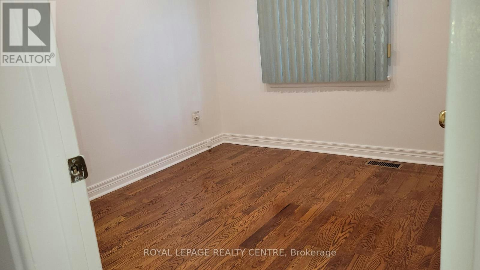 50 Rangoon Road, Toronto, ON, M9C 4N7 - 7