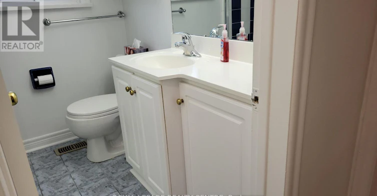 50 Rangoon Road, Toronto, ON, M9C 4N7 - 9