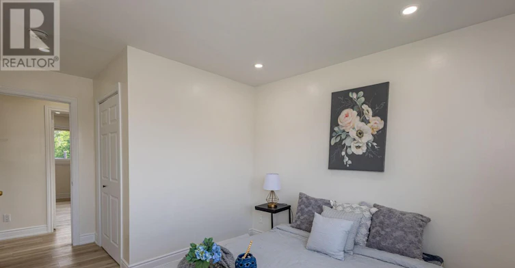 UPPER-111 Limeridge Road W, Hamilton, ON, L9C 2V3 - 23