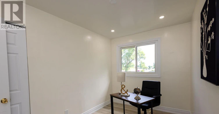 UPPER-111 Limeridge Road W, Hamilton, ON, L9C 2V3 - 26