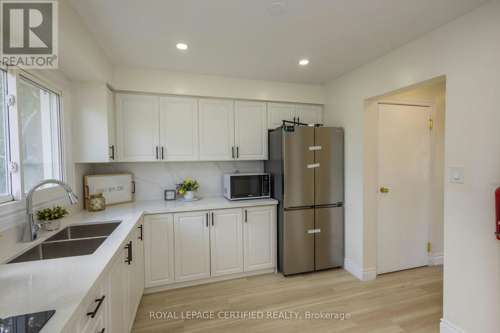 UPPER-111 Limeridge Road W, Hamilton, ON, L9C 2V3 - 17