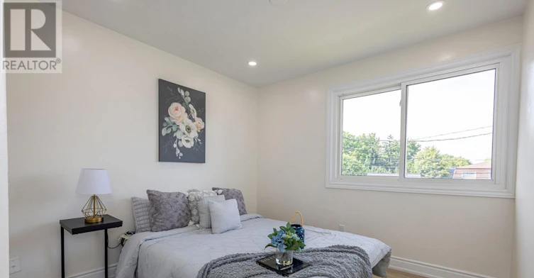 UPPER-111 Limeridge Road W, Hamilton, ON, L9C 2V3 - 22