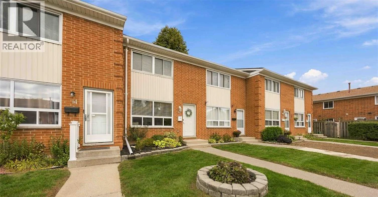 12-301 Edgewood Street, Sarnia, ON, N7S 4X7 - 3