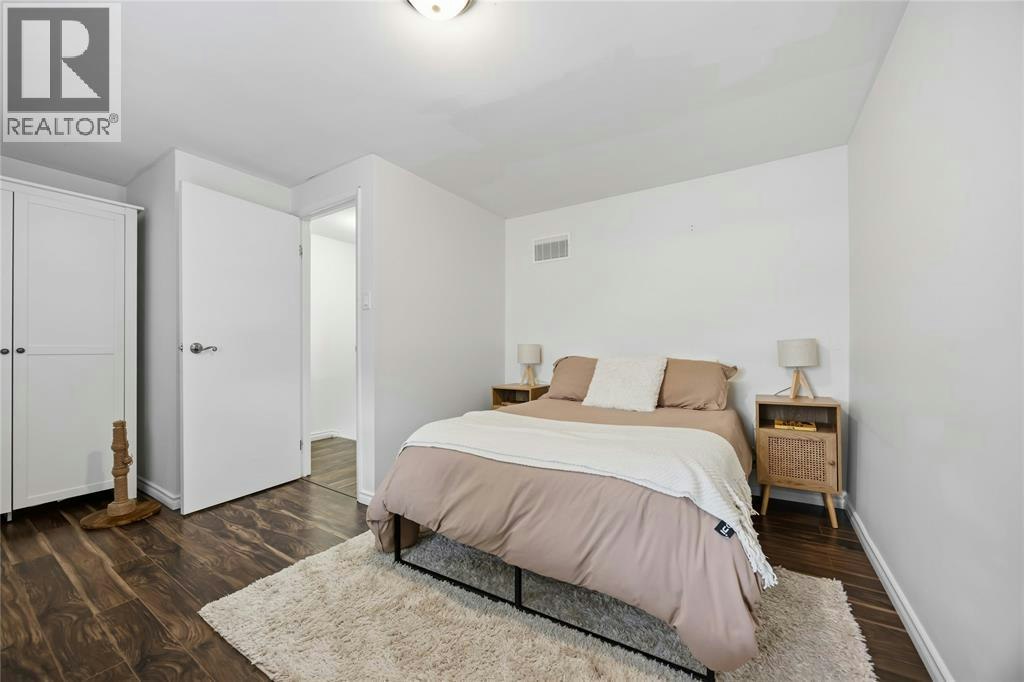 12-301 Edgewood Street, Sarnia, ON, N7S 4X7 - 21