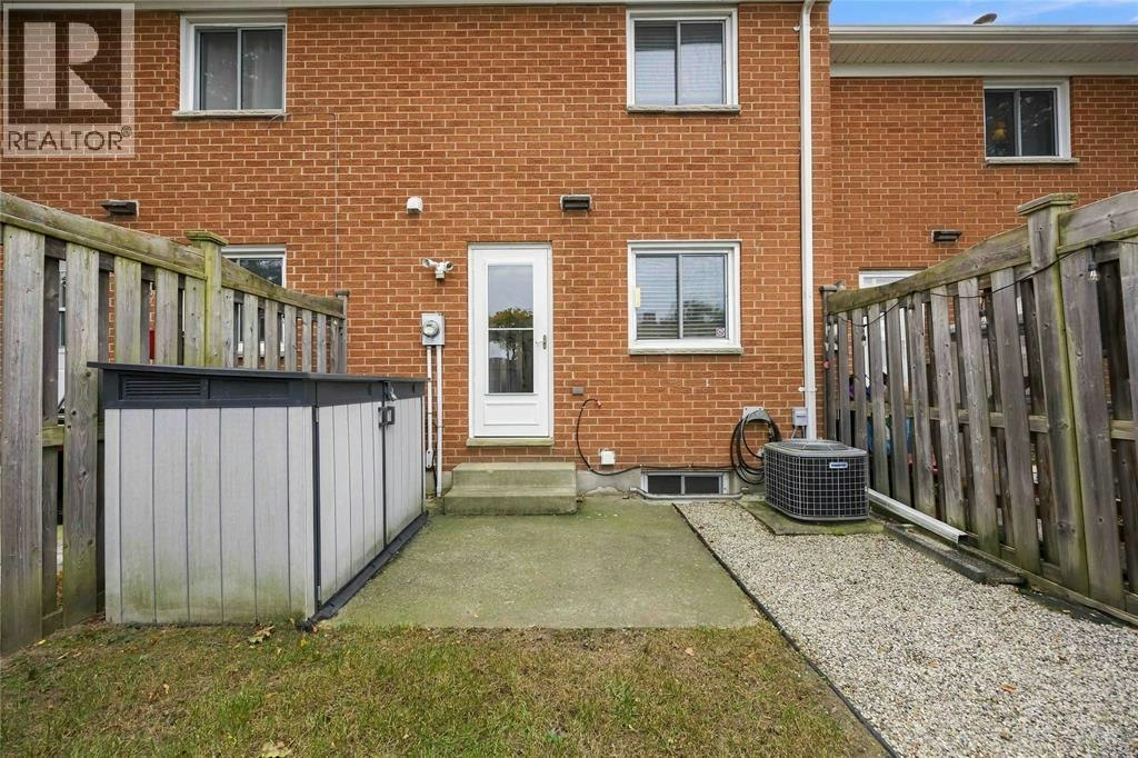 12-301 Edgewood Street, Sarnia, ON, N7S 4X7 - 40