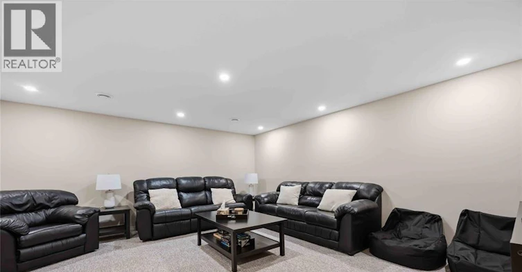 12-301 Edgewood Street, Sarnia, ON, N7S 4X7 - 33