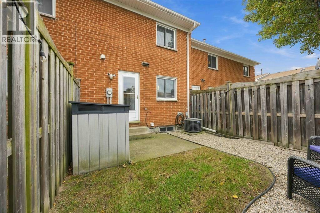 12-301 Edgewood Street, Sarnia, ON, N7S 4X7 - 41
