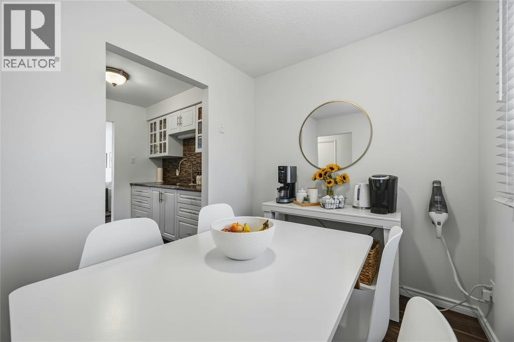 12-301 Edgewood Street, Sarnia, ON, N7S 4X7 - 16