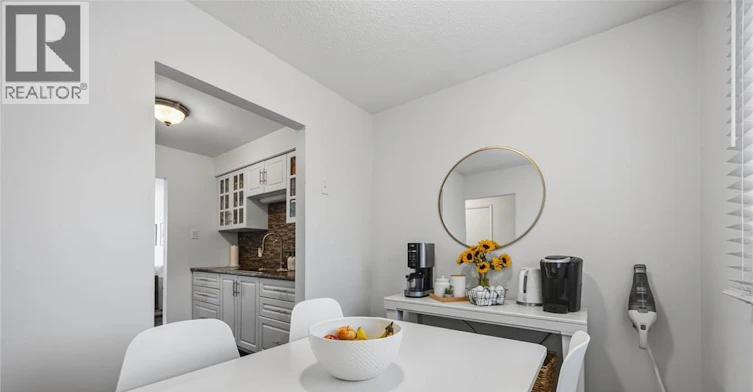 12-301 Edgewood Street, Sarnia, ON, N7S 4X7 - 16