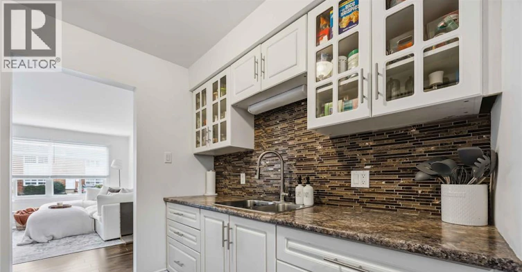 12-301 Edgewood Street, Sarnia, ON, N7S 4X7 - 9