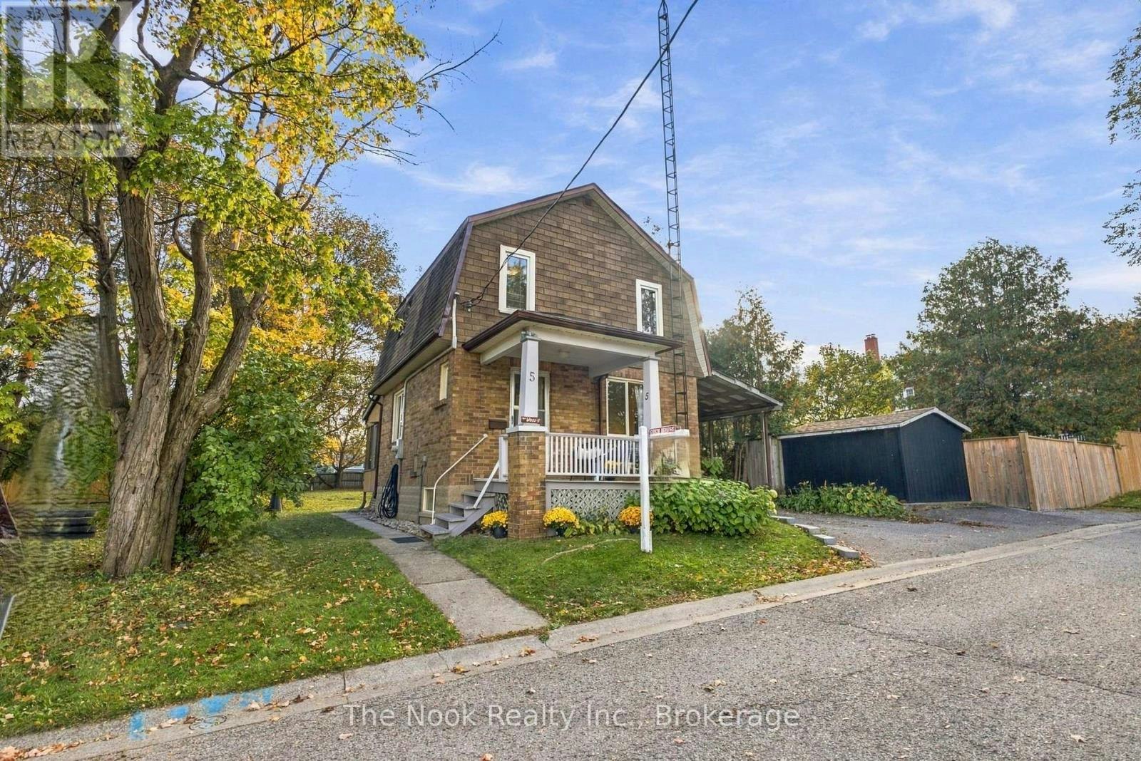 5 Grants Lane, Clarington, ON, L1C 2Y4