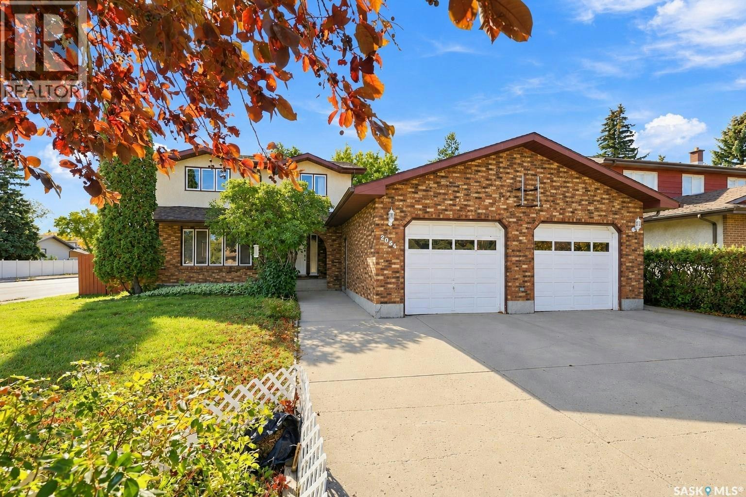 2054 Braun Bay E, Regina, SK, S4V 0L5