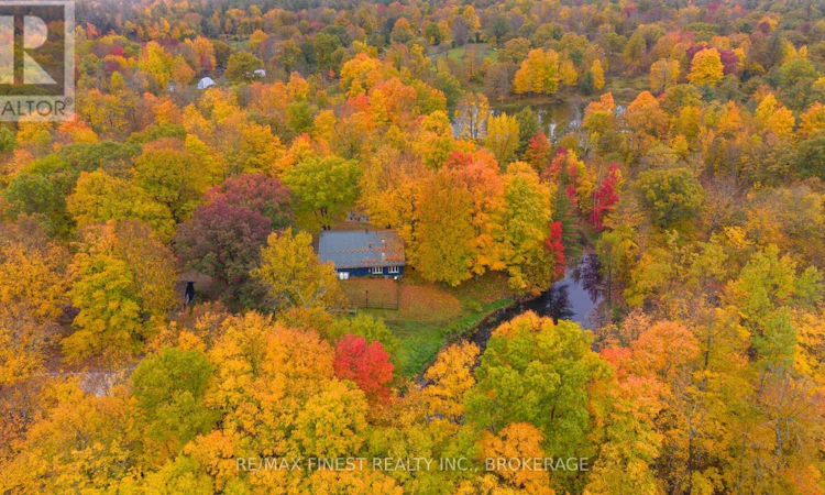 82 Bobs Lake Road