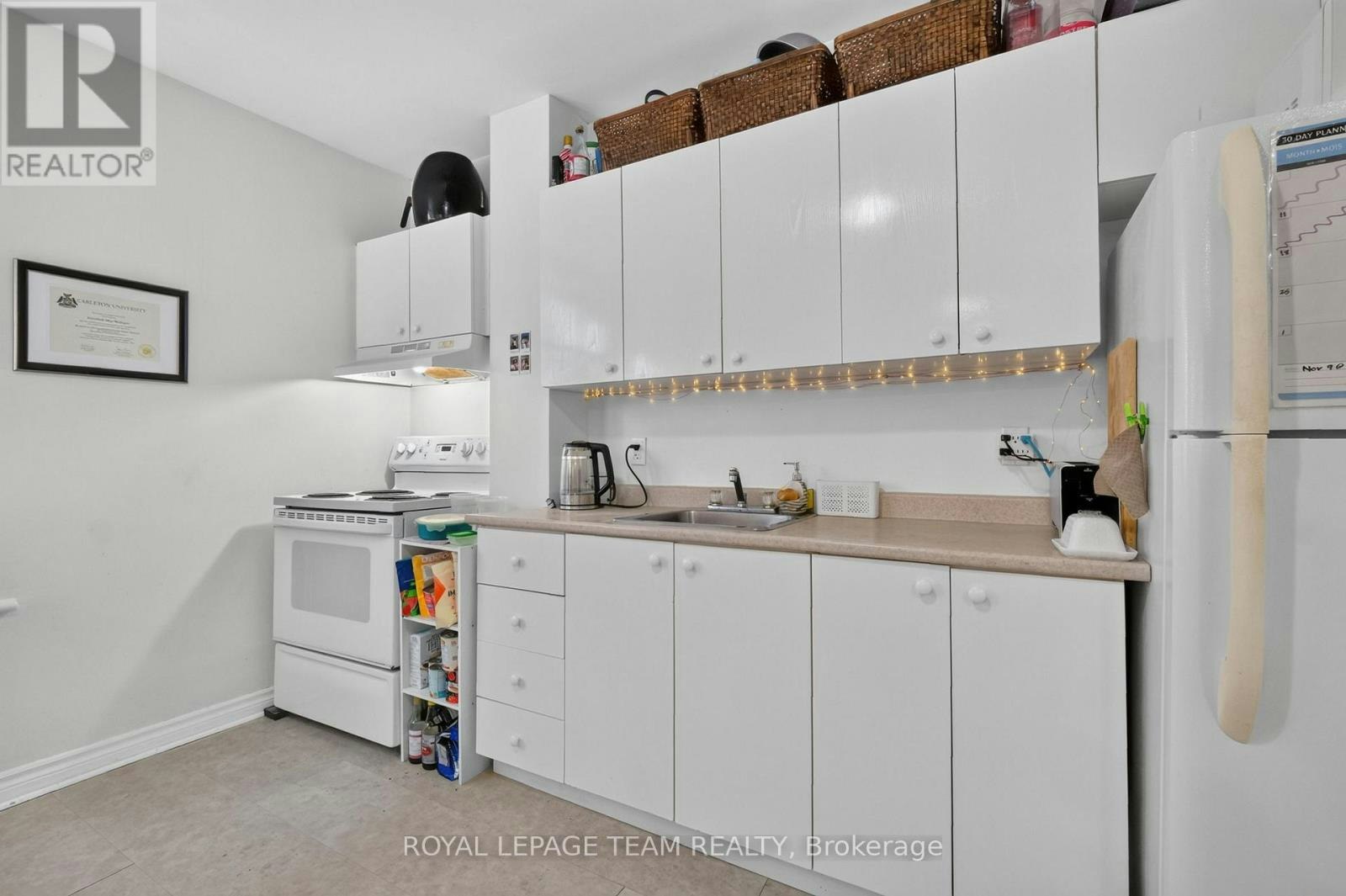 7-4 Eccles Street, Ottawa, ON, K1R 6S2 - 20