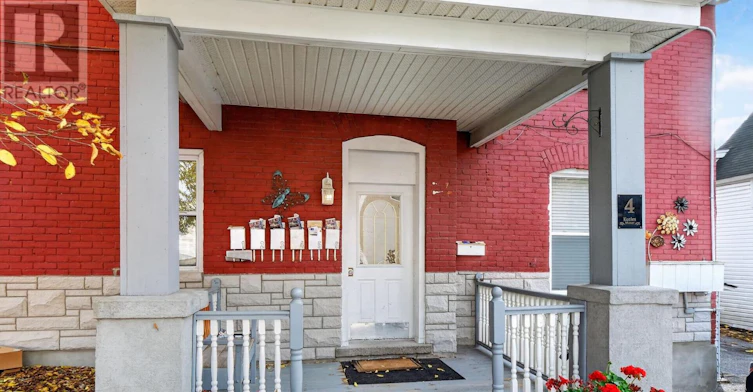 7-4 Eccles Street, Ottawa, ON, K1R 6S2 - 4