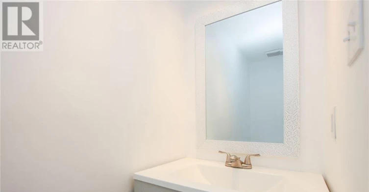 121 Erin Crescent, Ottawa, ON, K1V 9Z3 - 13