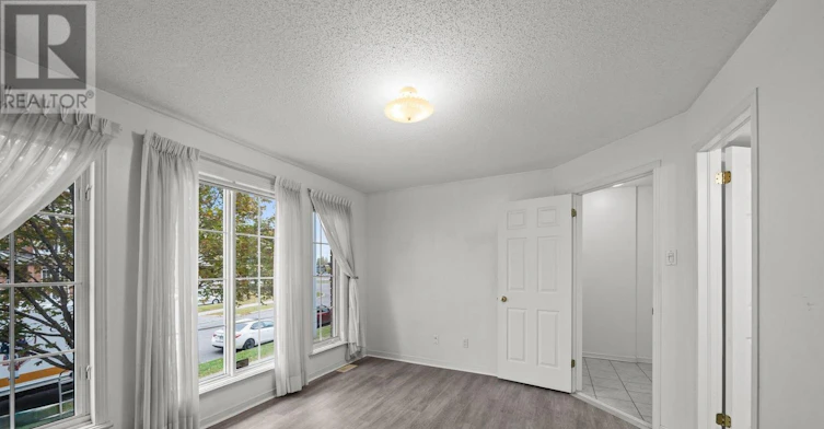 4478 Harper Avenue, Ottawa, ON, K1J 1E1 - 33