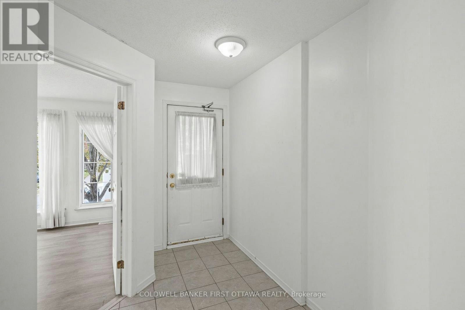 4478 Harper Avenue, Ottawa, ON, K1J 1E1 - 5