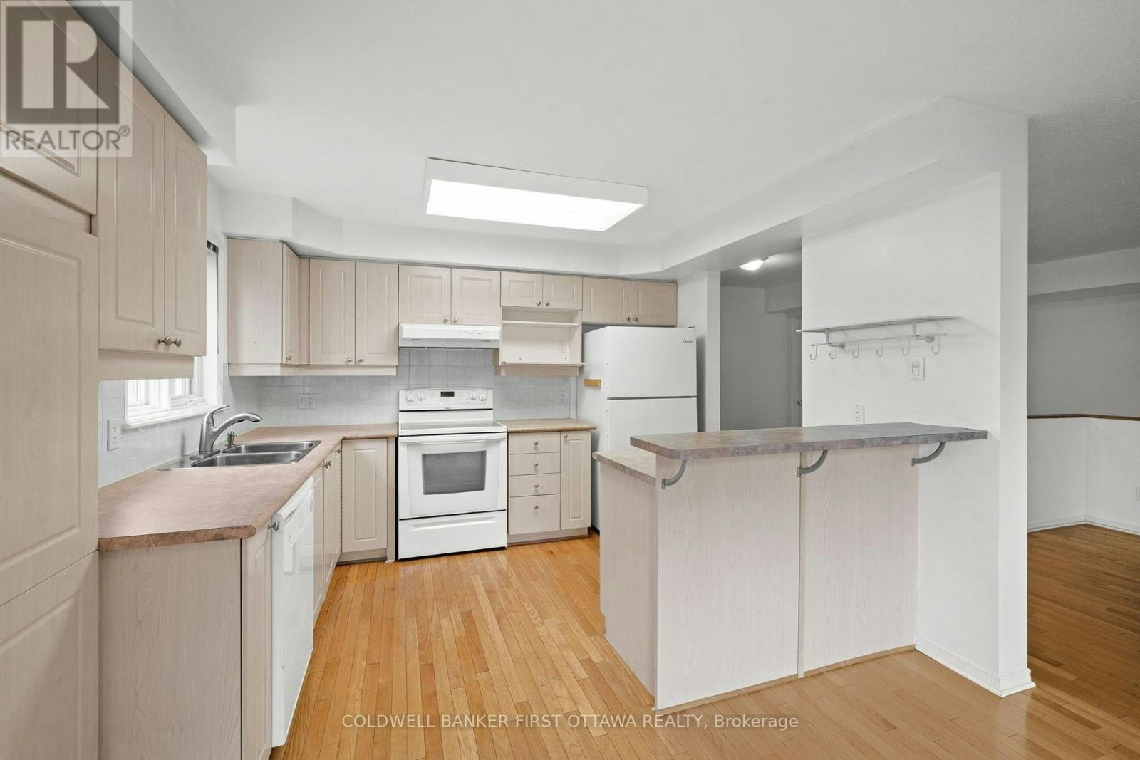 4478 Harper Avenue, Ottawa, ON, K1J 1E1 - 14
