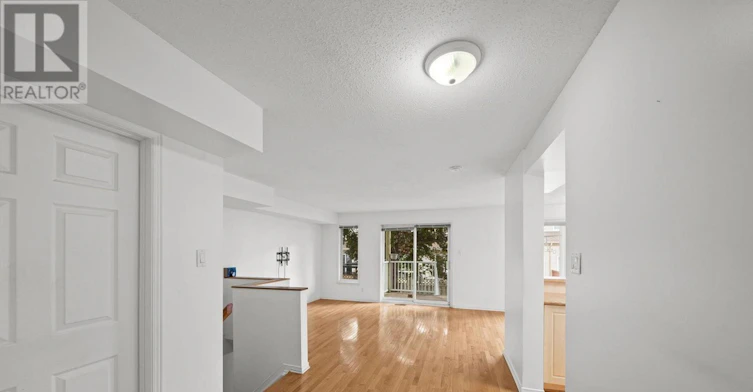4478 Harper Avenue, Ottawa, ON, K1J 1E1 - 8