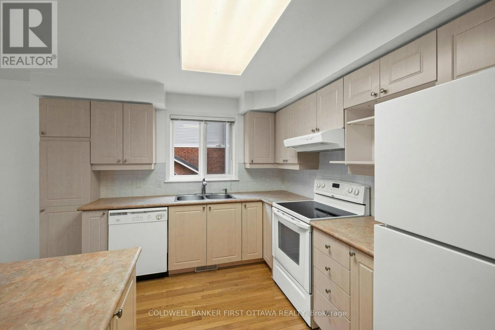 4478 Harper Avenue, Ottawa, ON, K1J 1E1 - 11