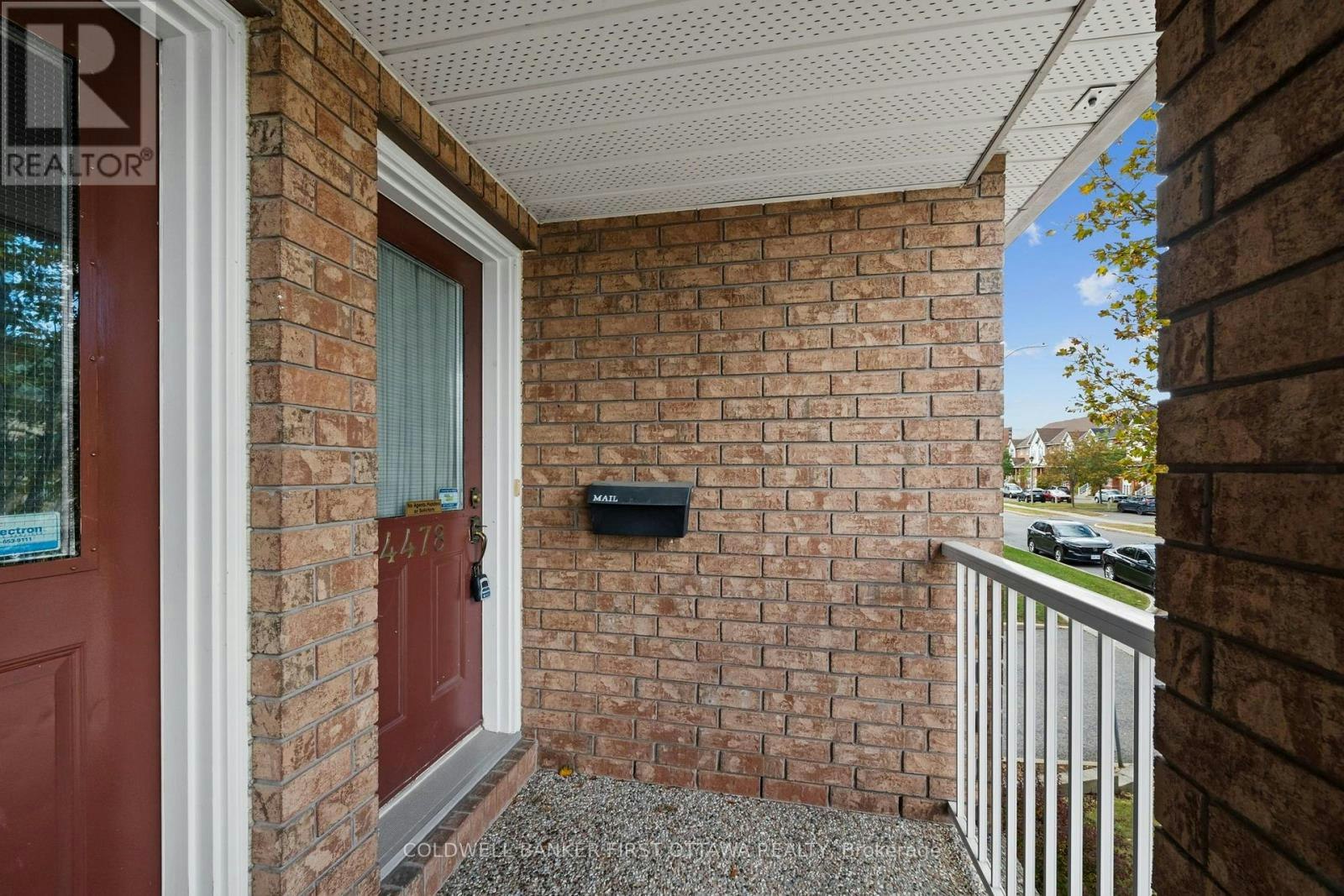 4478 Harper Avenue, Ottawa, ON, K1J 1E1 - 4
