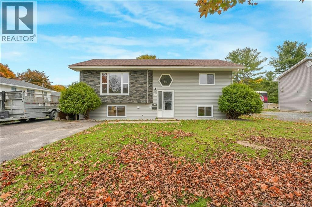 49 Berwick Street, Fredericton, NB, E3A 4Y2