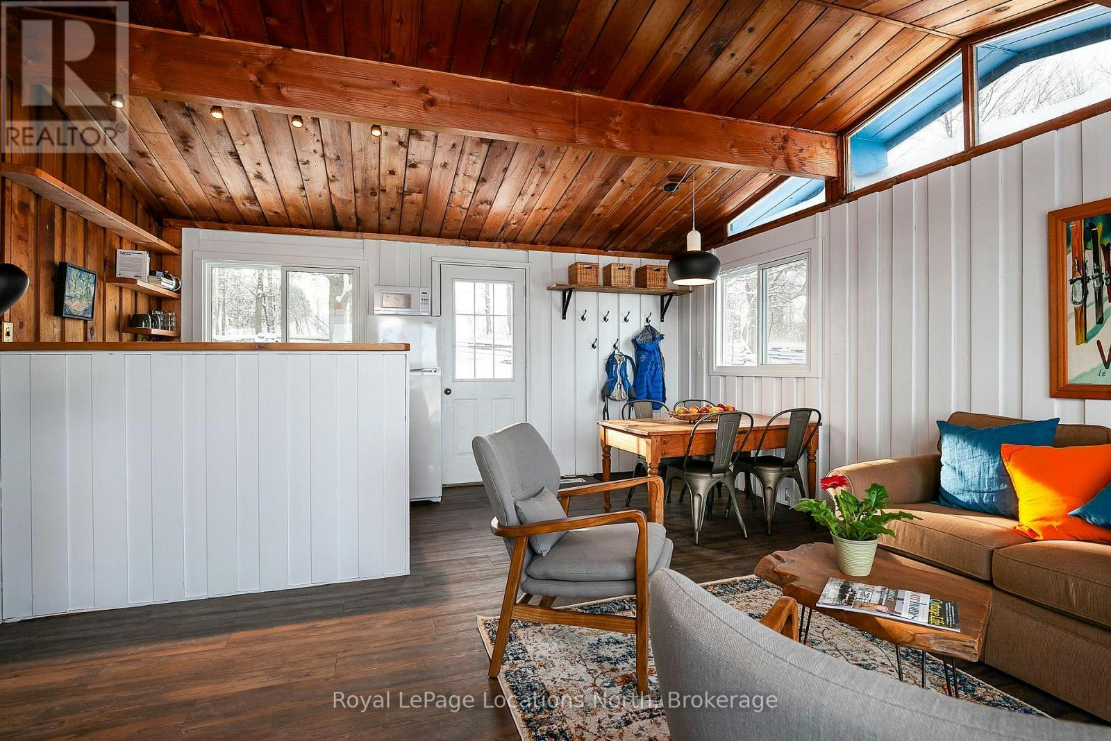 8268 21/22 Nottawasaga Side Road, Clearview, ON, L0M 1H0 - 12